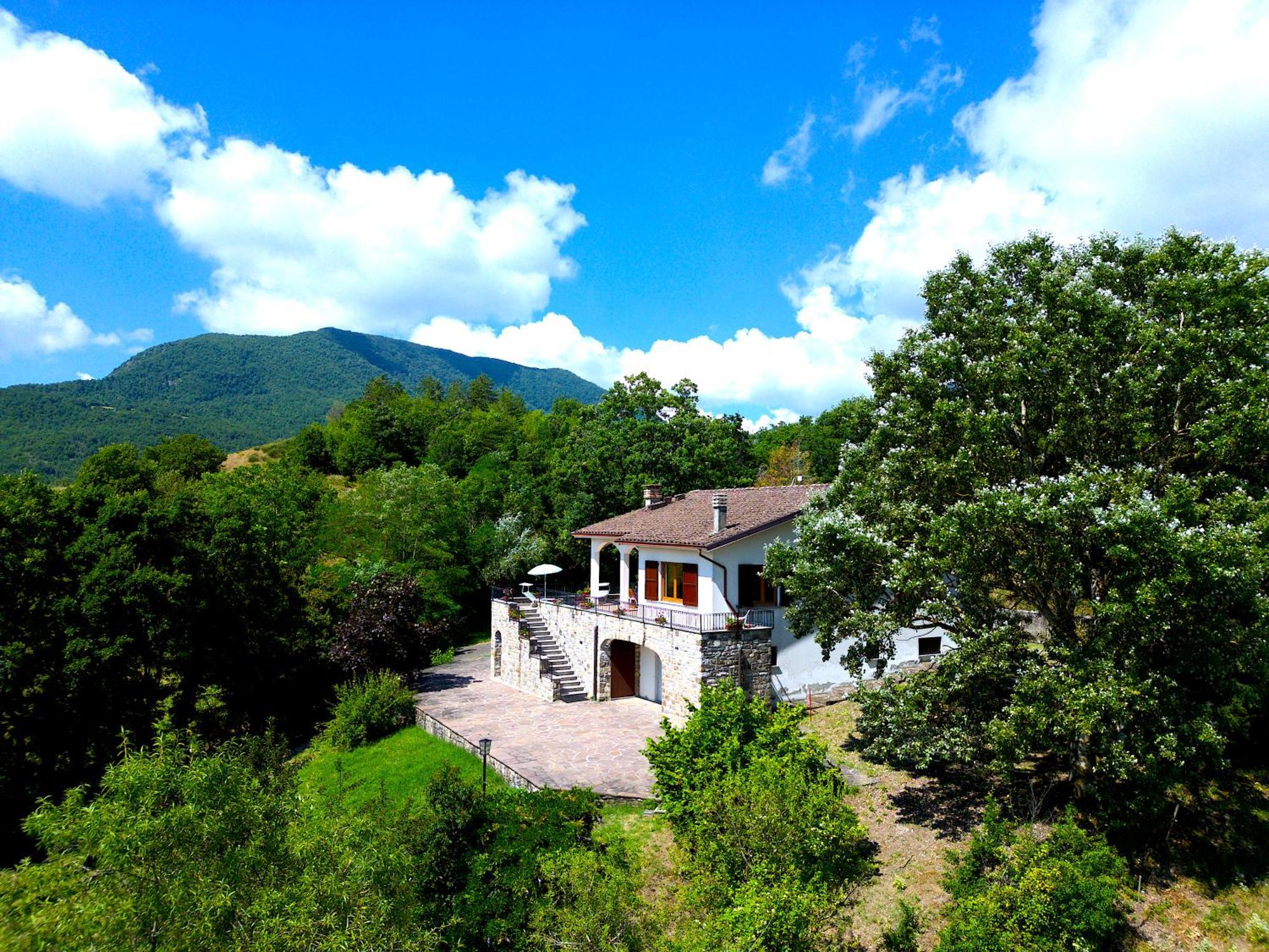 Casa Del Bosco - Vista Mozzafiato & Parco 4 Ettari Vila Bobbio Exterior foto