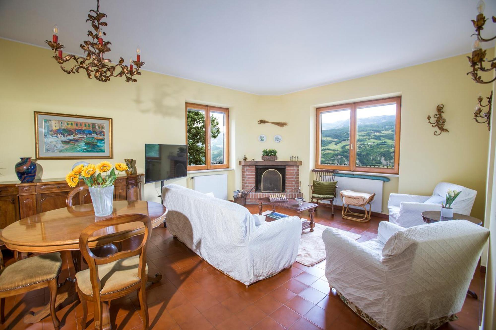 Casa Del Bosco - Vista Mozzafiato & Parco 4 Ettari Vila Bobbio Exterior foto